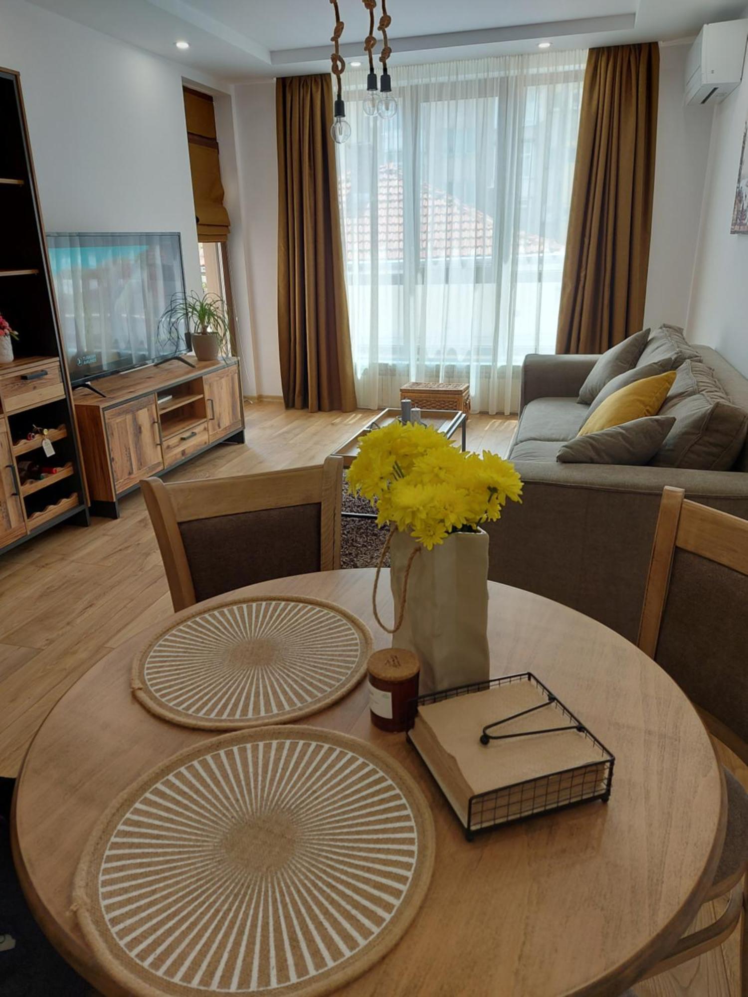 Toni'S Hidden Gem Apartman Kazanlak Kültér fotó